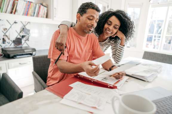 Man and Woman Finances