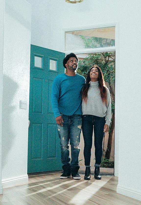 Couple in door